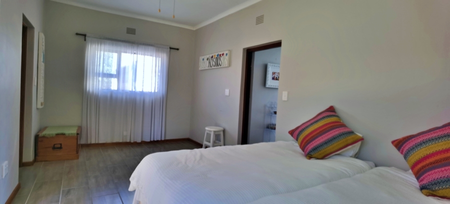 4 Bedroom Property for Sale in Hartenbos Central Western Cape